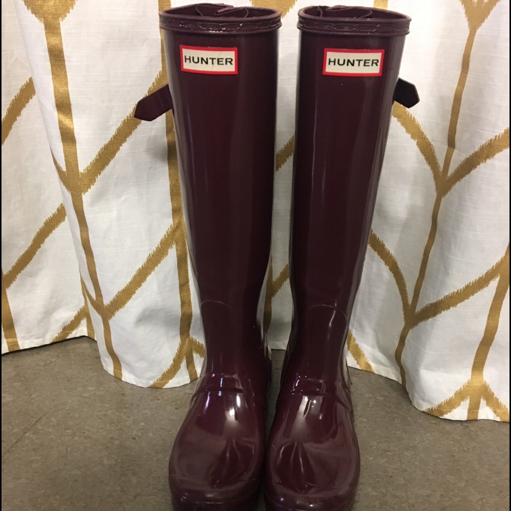 SUPER RARE Plum Hunter Boots