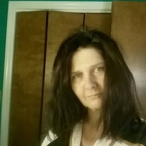 Meet your Posher, Ramona