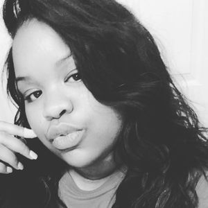 Meet your Posher, Briana