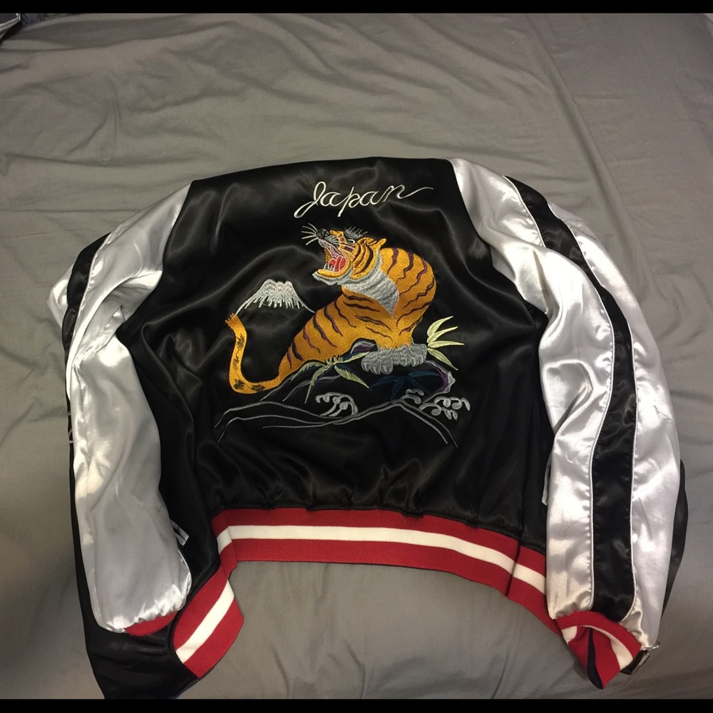 Women's Reversible Japan bomber jacket