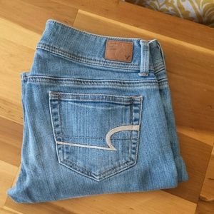 American Eagle outfitters jeans 6 short