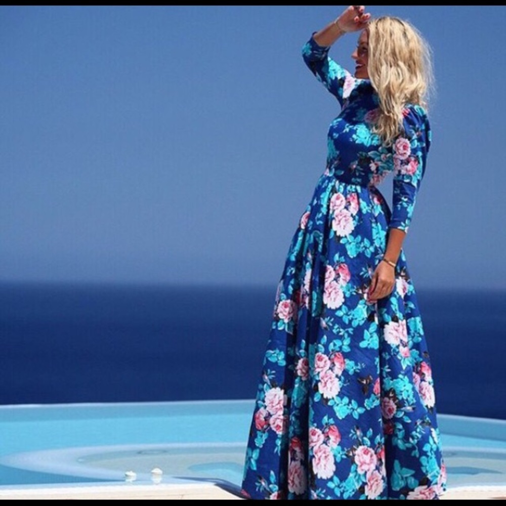 FLORAL MAXI DRESS