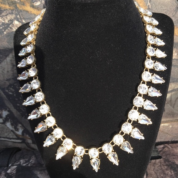 J CREW CRYSTAL NECKLACE - Picture 2 of 8