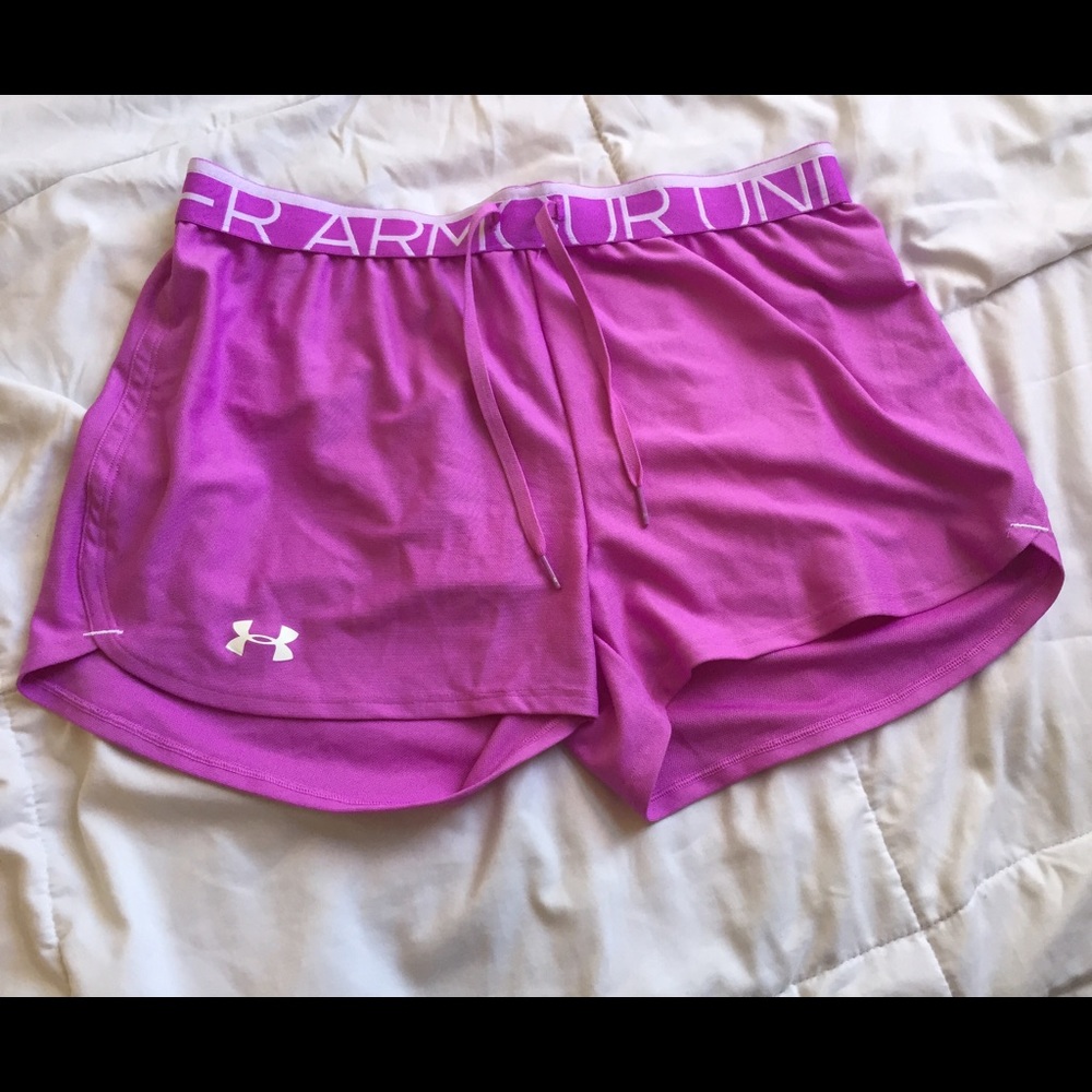 NWT Under Armour running shorts