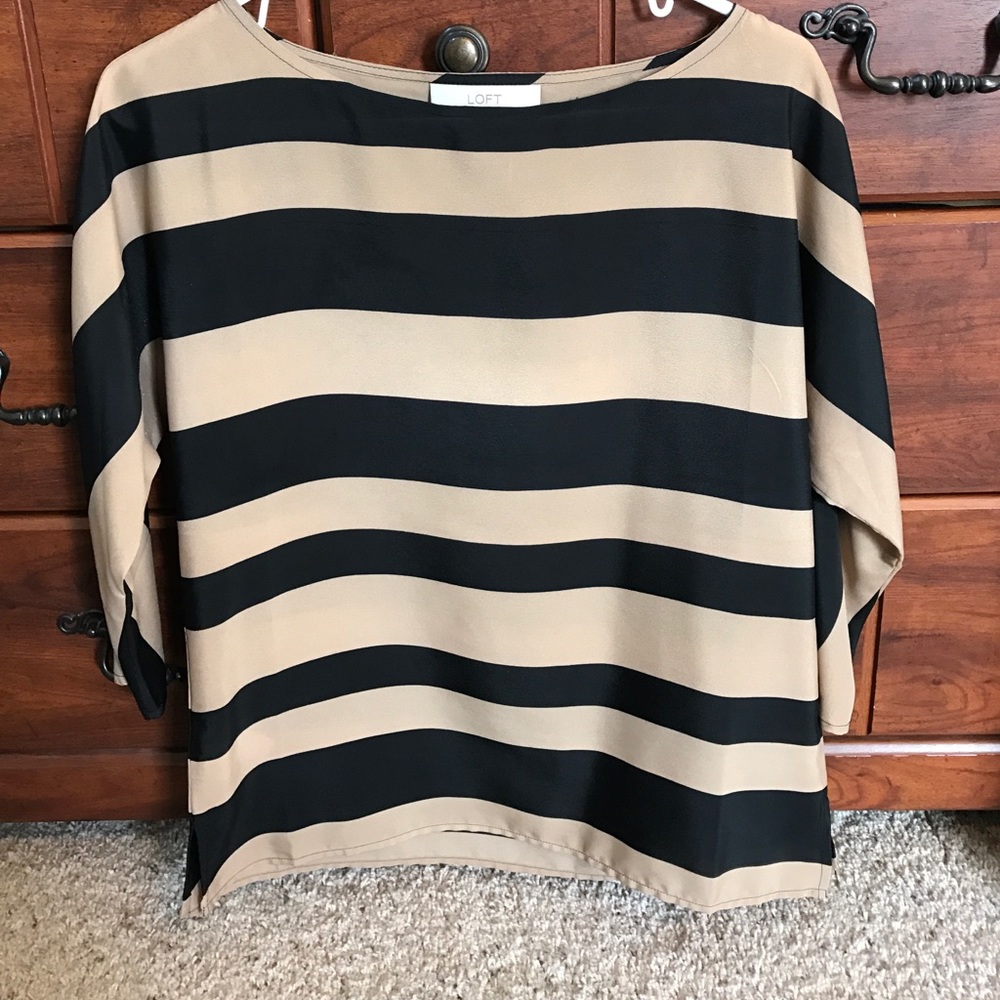 Loft blouse-very trendy!!