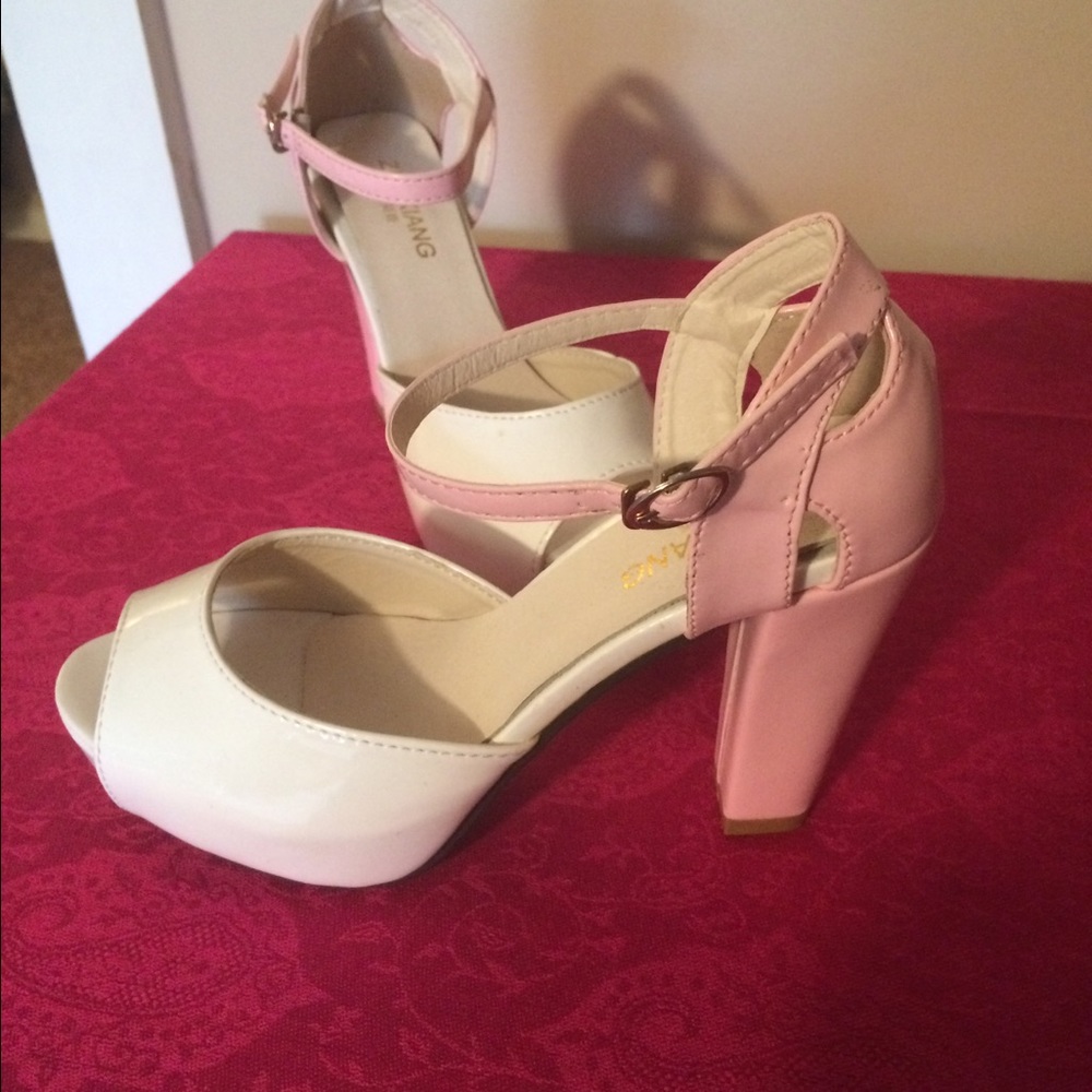Fashion Platform Strappy Pumps