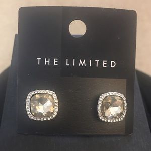 NWT! Diamonite earrings