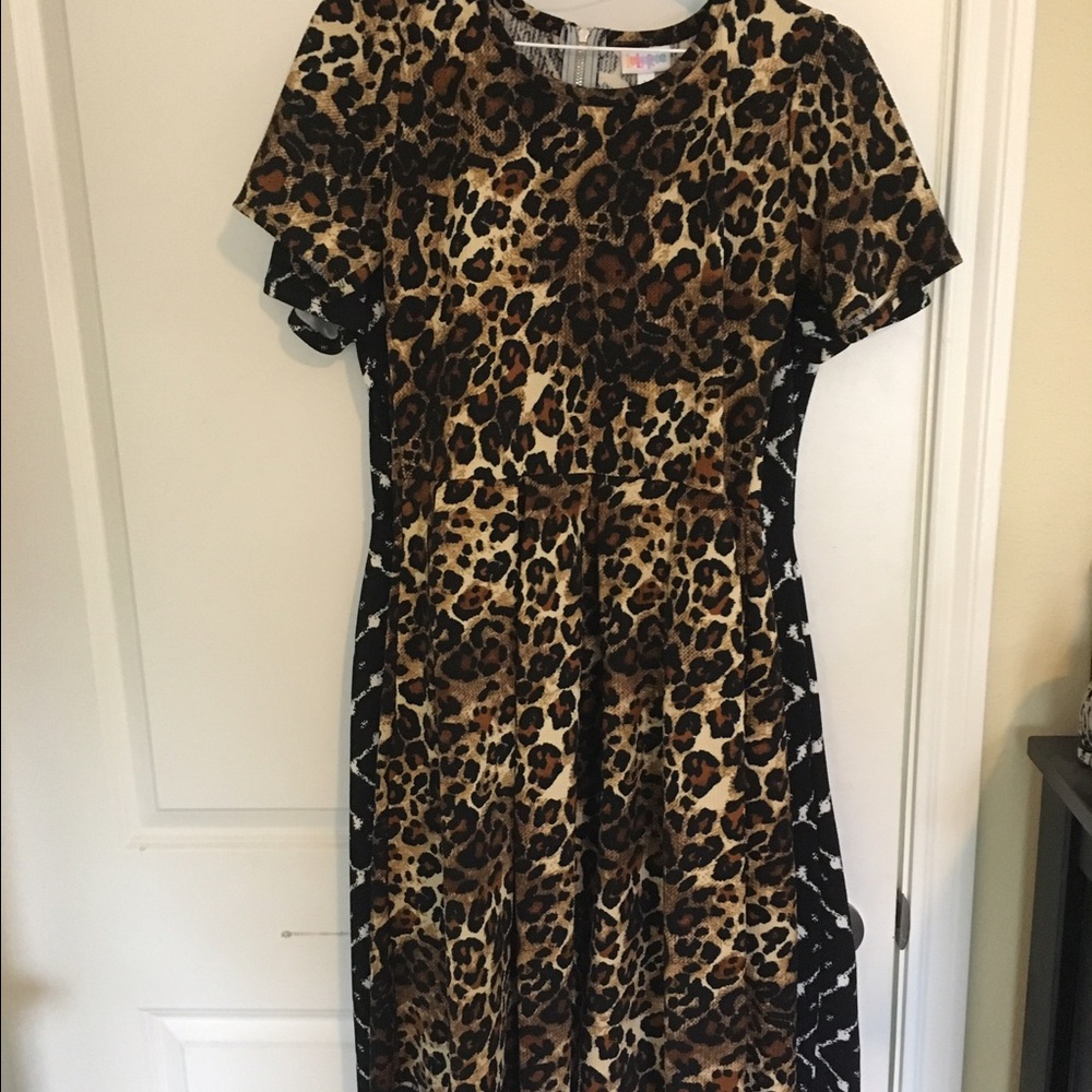 LuLaRoe Amelia
