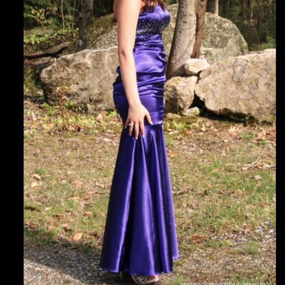 Fun & Sexy Purple Prom Dress