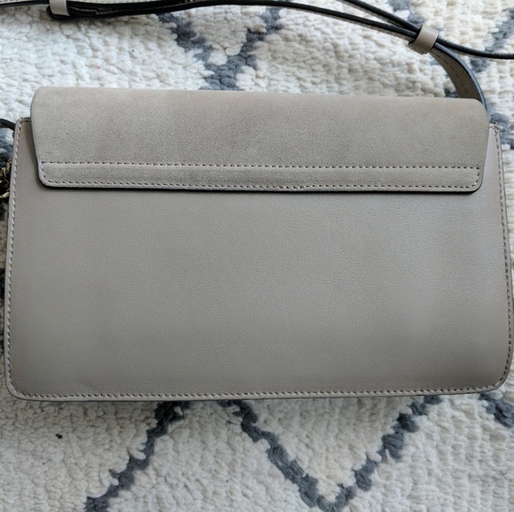 SOLD! Chloe Faye Small Grey - Picture 3 of 8