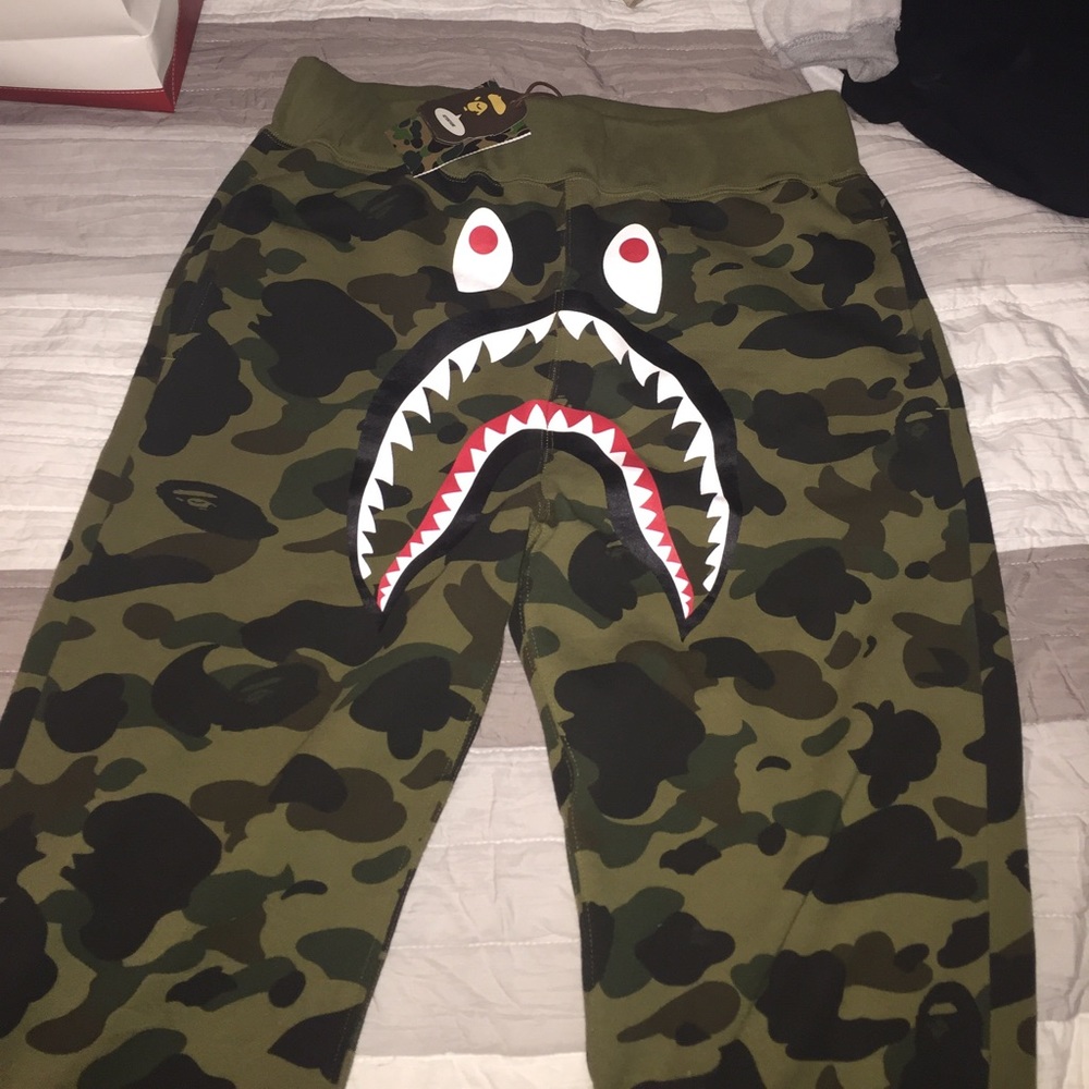 Bape green first camo sweatpants
