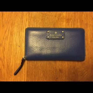 Kate spade zip wallet