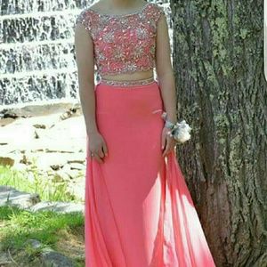 Sherri hill prom dress