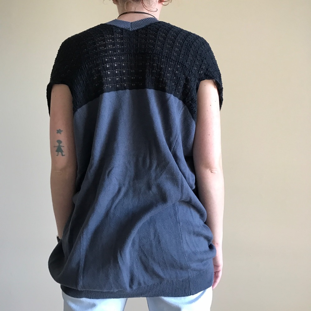 Hi low Sweater - Picture 2 of 2
