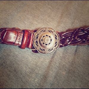 Leather braided belt