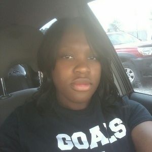 Meet your Posher, Tonya