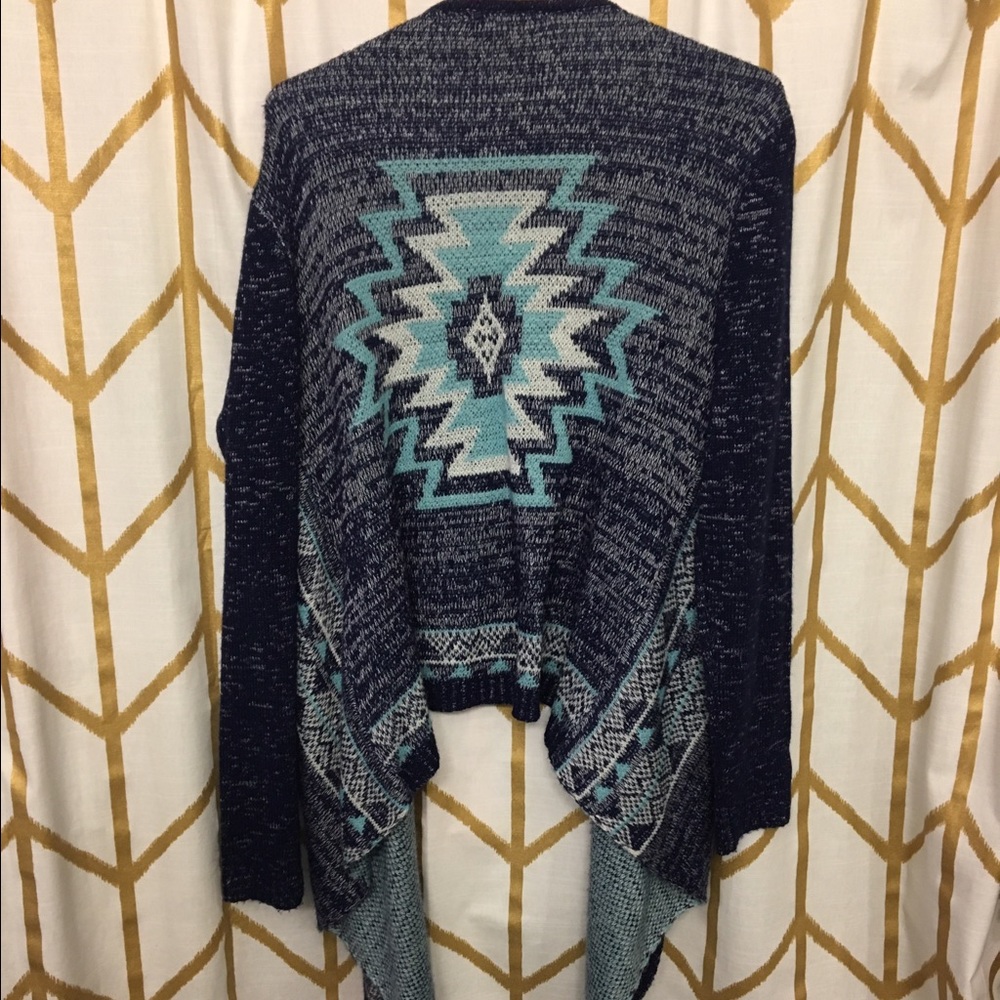 Aztec Print Cardigan - Picture 2 of 3