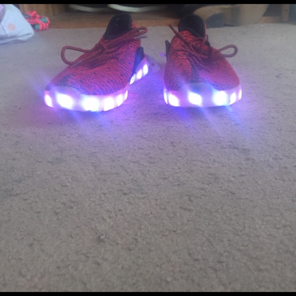 Led shoes - Picture 2 of 4