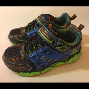Sketchers sneakers size 11 boys