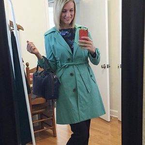 Beautiful floral lining trench coat