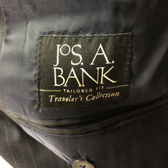 Jos. A. Bank - Travelers Collection - Picture 2 of 2