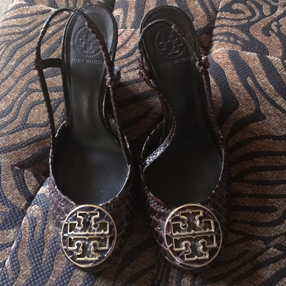 Tory Burch wedges!!