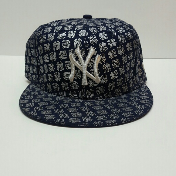 2 New York Yankees Hat - Picture 4 of 4