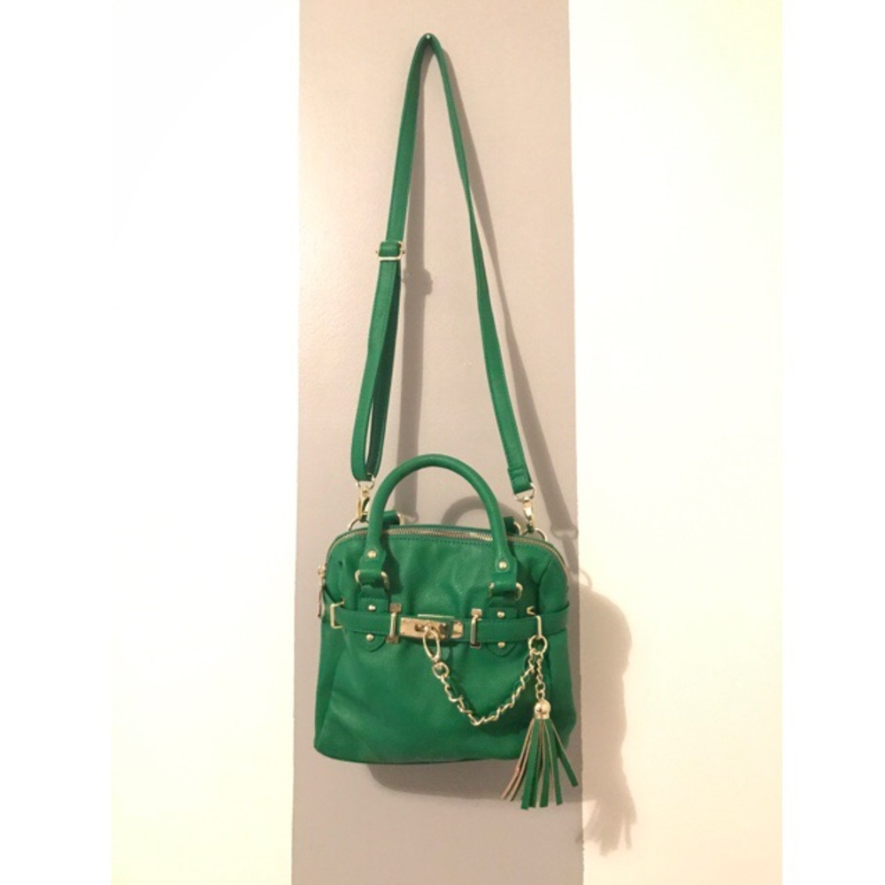 STEVE MADDEN CROSSBODY
