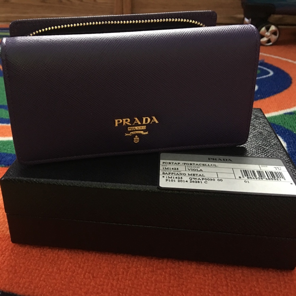 Brand new Prada wallet