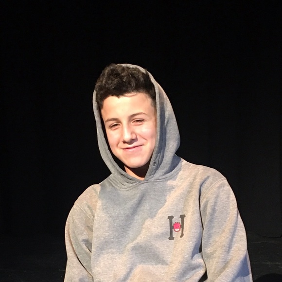 Meet your Posher, Nathan - Picture 1 of 1