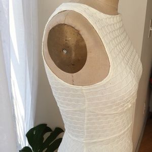 Closet Dresses - Off White Flounce Dress Size 6 Medium Closet Dresses - Off White Flounce Dress Size 6 Medium