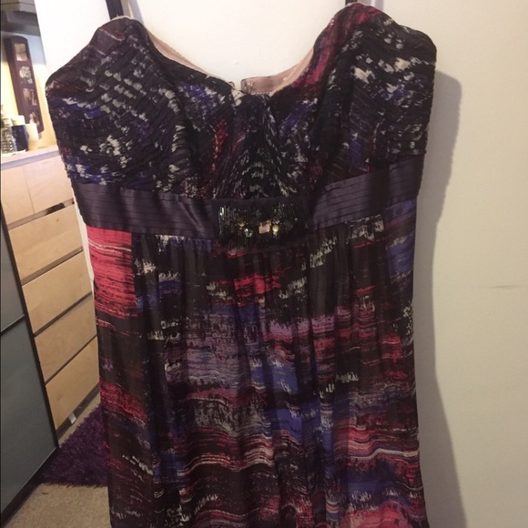 Sunset reflections BCBG dress - Picture 3 of 8