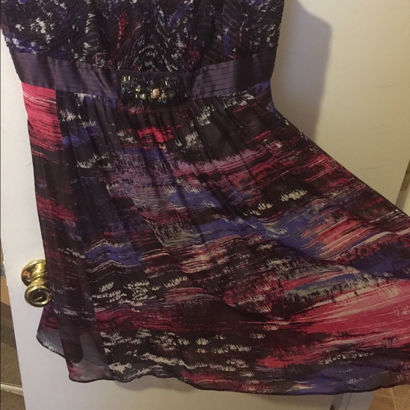 Sunset reflections BCBG dress - Picture 7 of 8