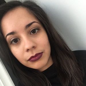 Meet your Posher, Veronica