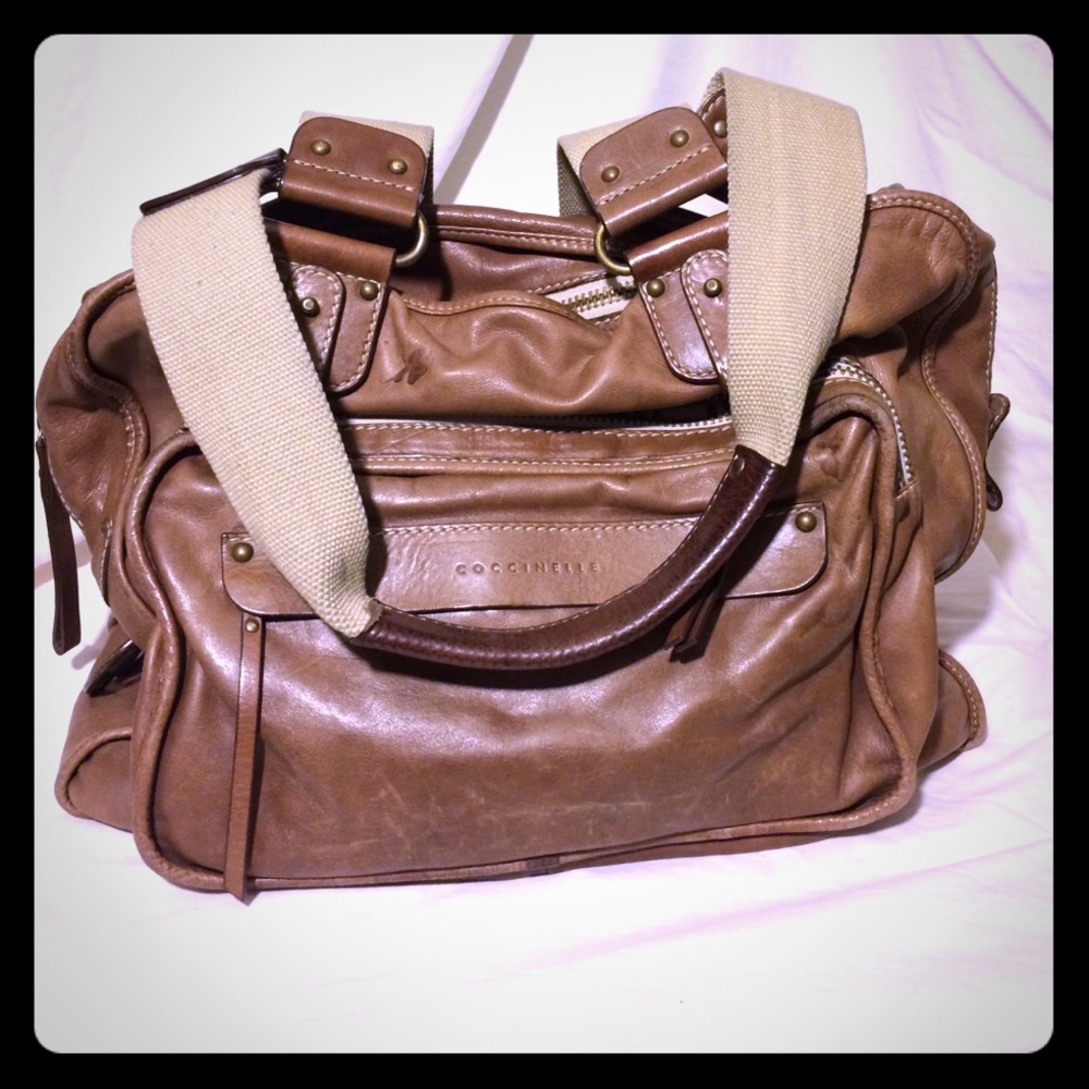 Shoulder bag