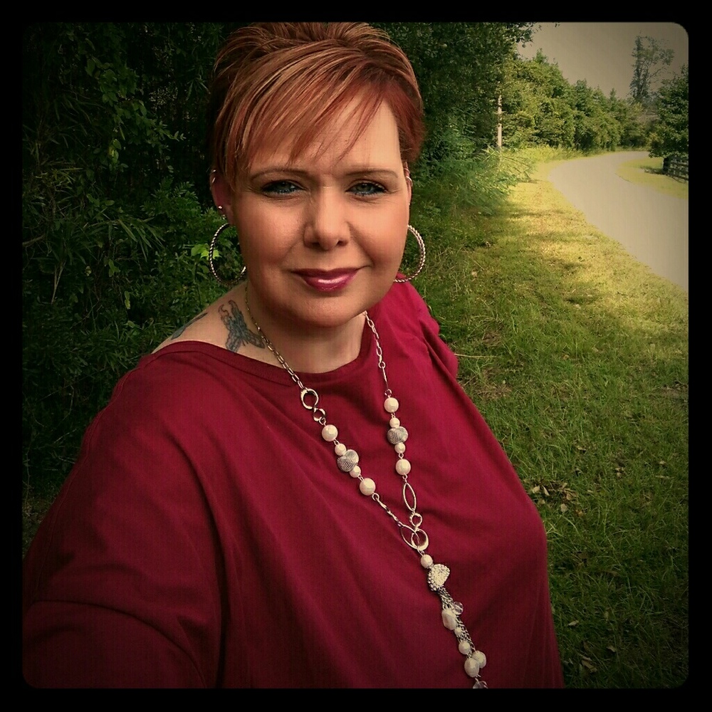 Meet your Posher, Sabrena