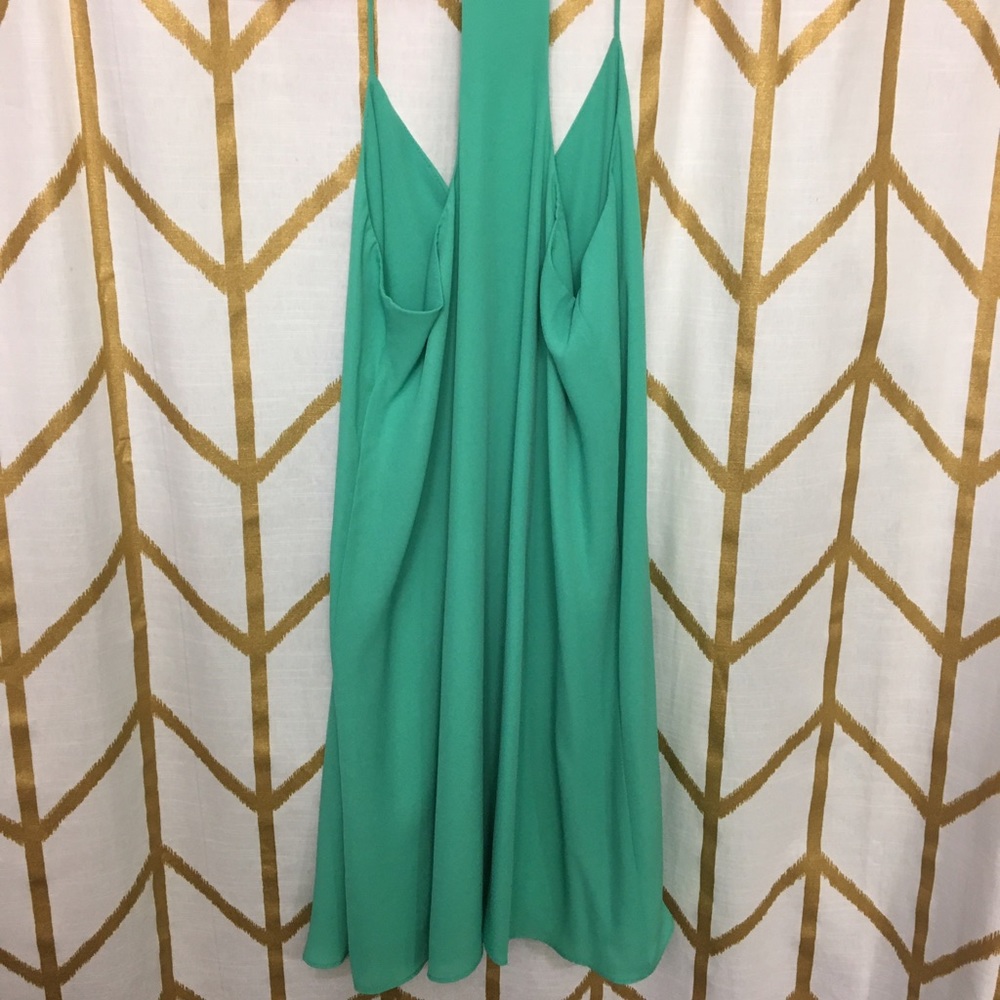 Green Dress - Picture 3 of 3