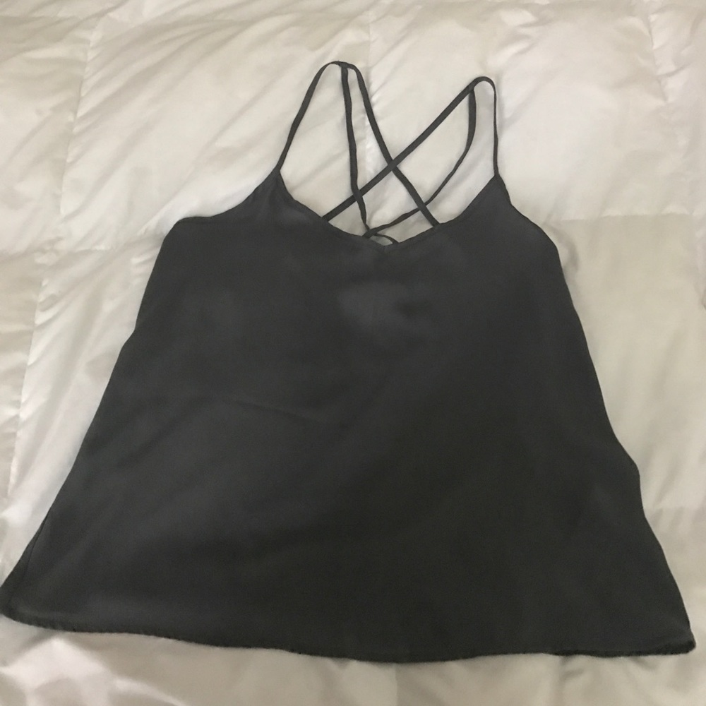 Gray tank top