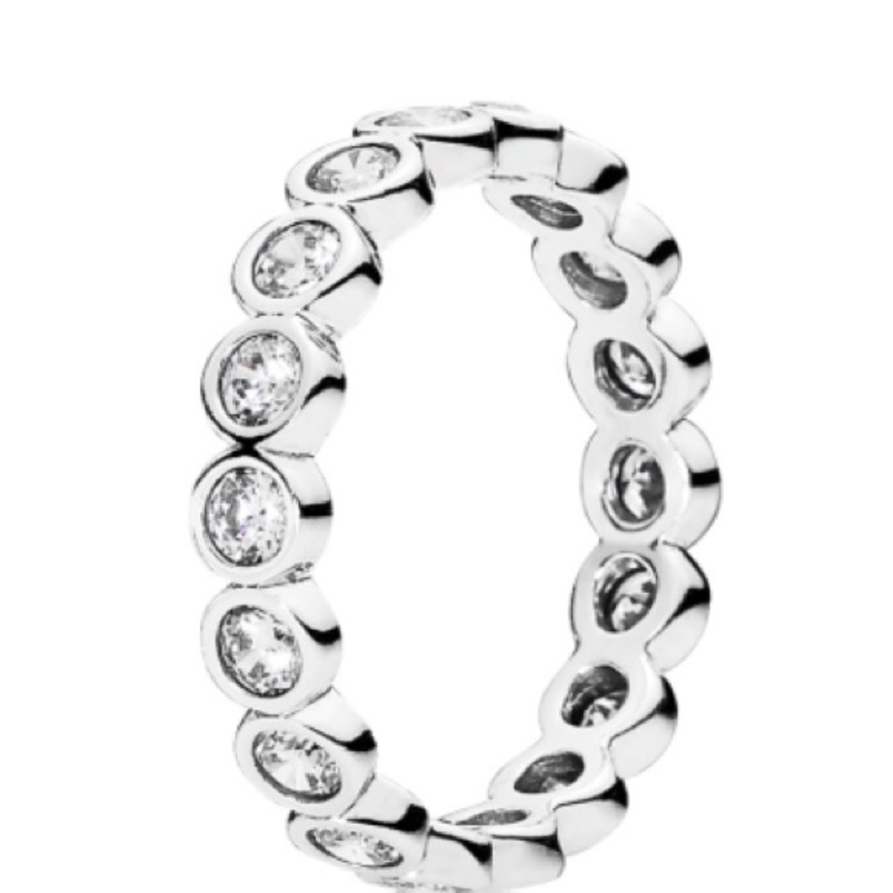 Alluring Brilliant Pandora Ring