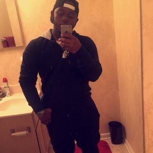 Meet your Posher, Kai