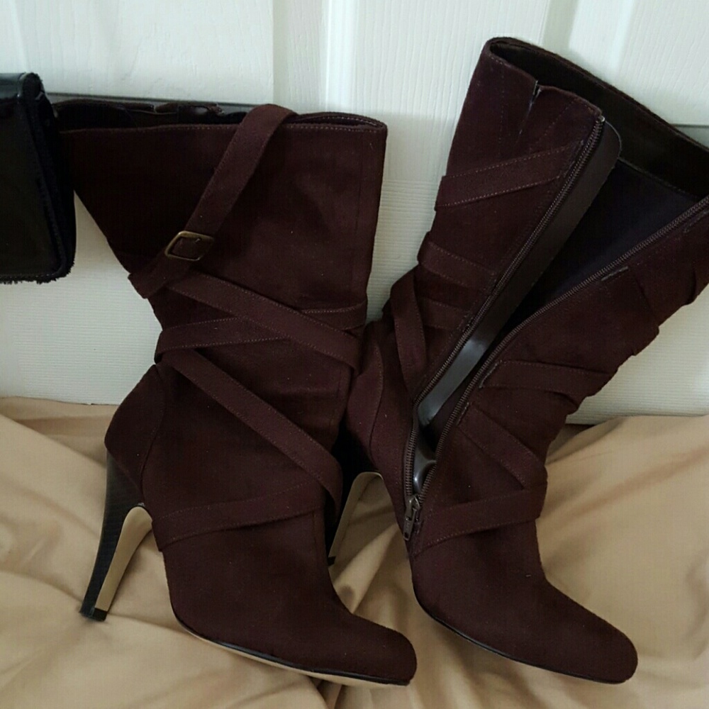 Brown faux suede strap buckle boots