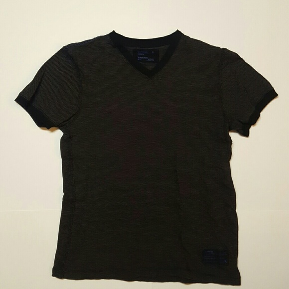 Express V-neck - Picture 1 of 2