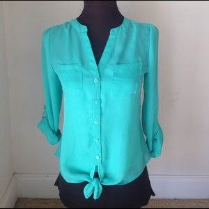 Hi-Lo Teal/Mint Blouse