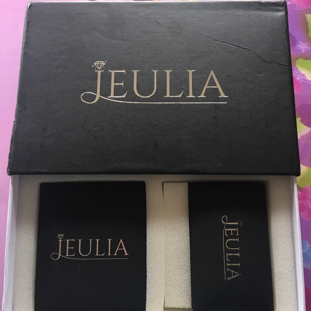 Jeulia Jewelry Set!