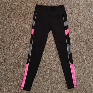 Victoria's Secret (VSX Sport) workout leggings