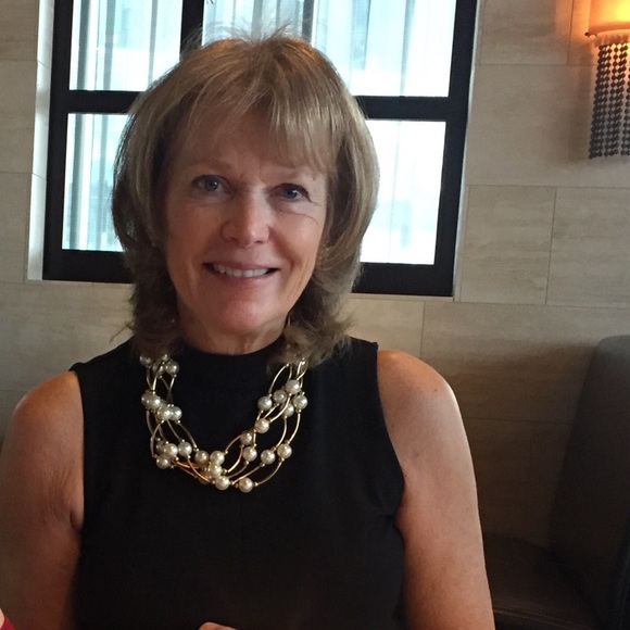 Meet your Posher, Paula - Picture 1 of 1