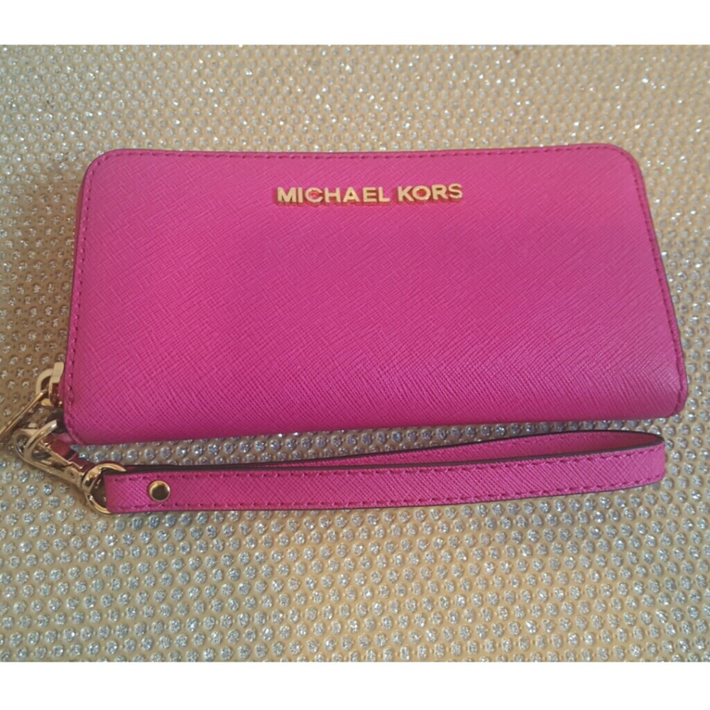 Michael Kors Jet Set Smartphone Wristlet Wallet