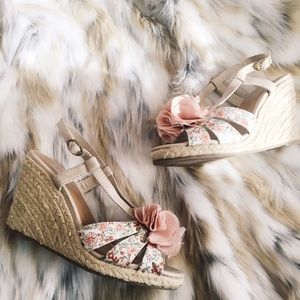 ✨Cute Flower Espadrilles Wedge Sandals