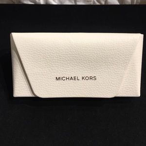 😎MICHAEL KORS sun case! SALE