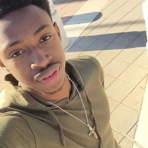 Meet your Posher, James